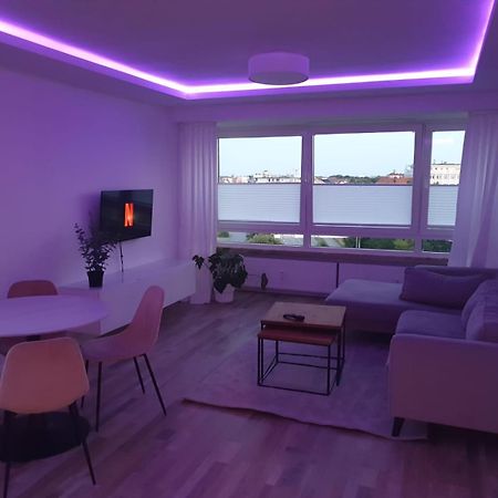 Ferienwohnung Moebeliertes Wohnen Auf Zeit Am Yachthafen Bremerhaven Exterior foto