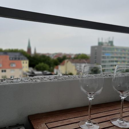 Ferienwohnung Moebeliertes Wohnen Auf Zeit Am Yachthafen Bremerhaven Exterior foto