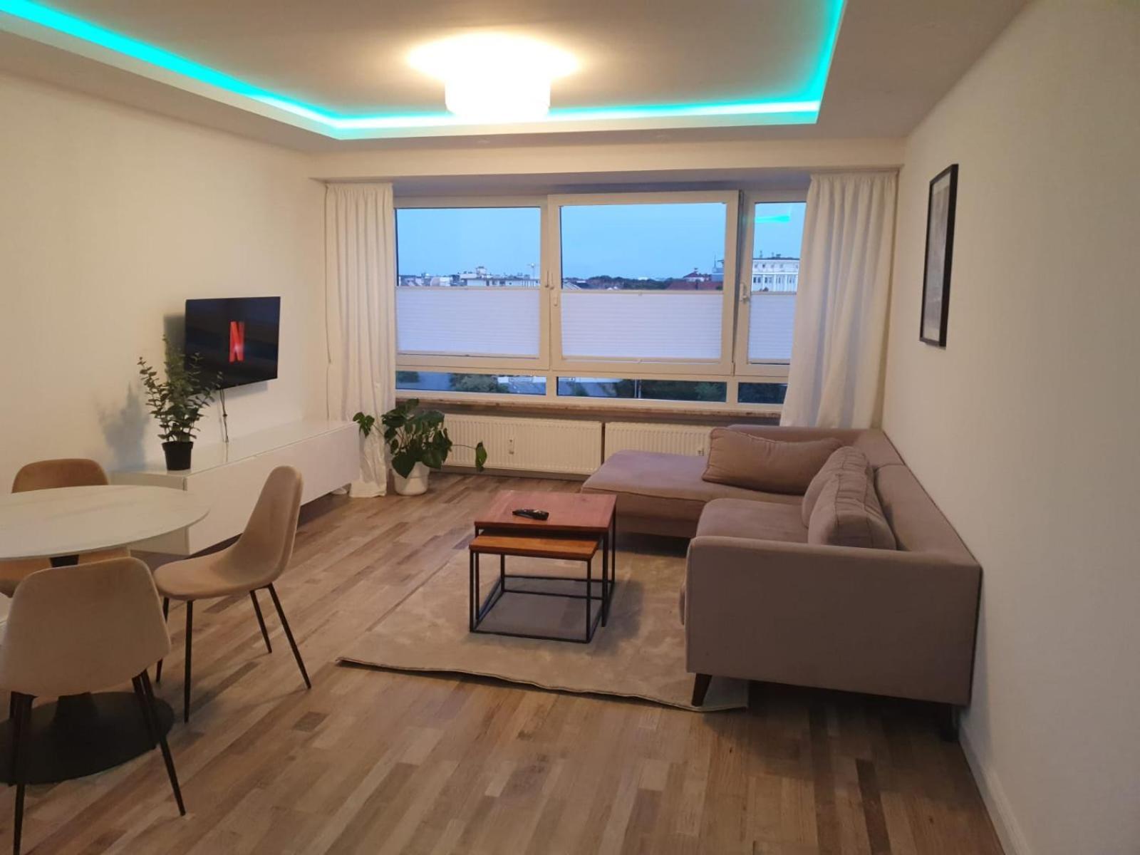 Ferienwohnung Moebeliertes Wohnen Auf Zeit Am Yachthafen Bremerhaven Exterior foto