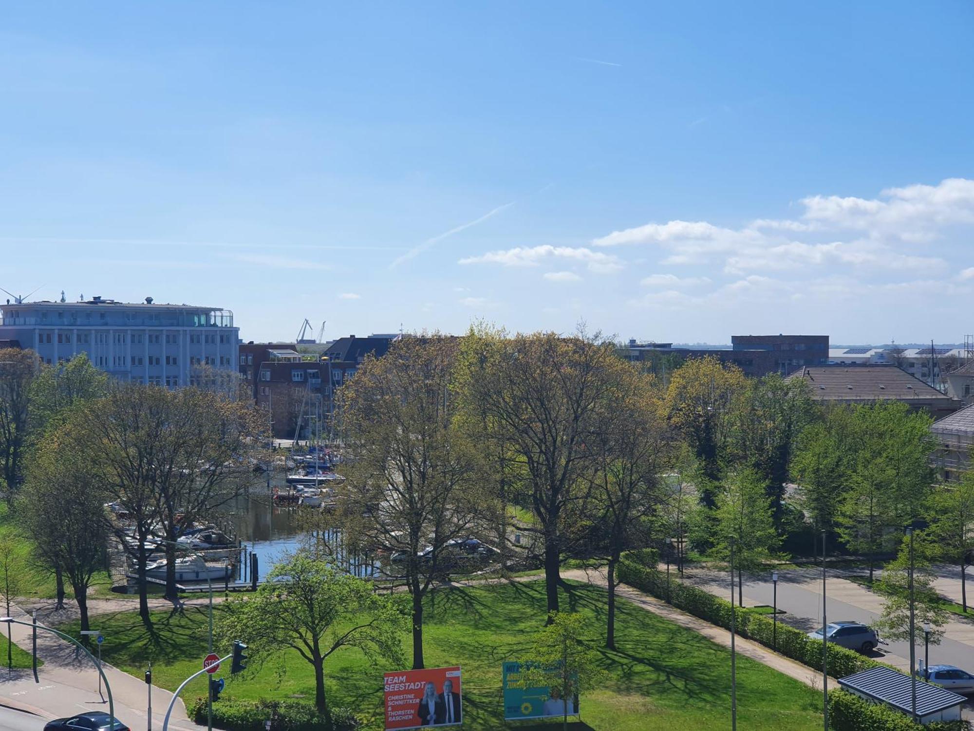 Ferienwohnung Moebeliertes Wohnen Auf Zeit Am Yachthafen Bremerhaven Exterior foto